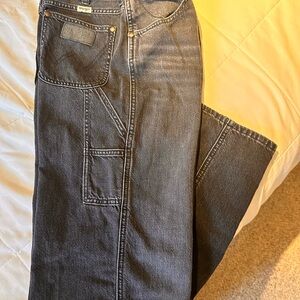 Wrangler high-rise straight carpenter jeans, size 27